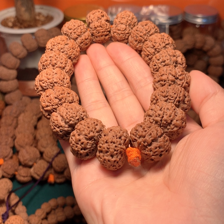 吕***瑞手串金刚菩提六瓣21尺寸