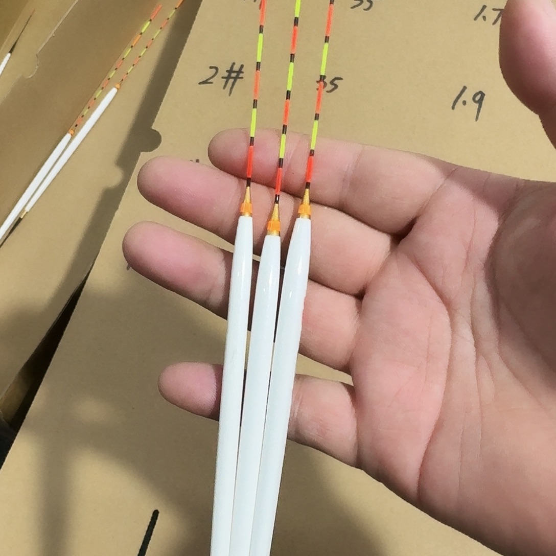 孔雀羽白色浮漂06-66-666一套三支粗尾