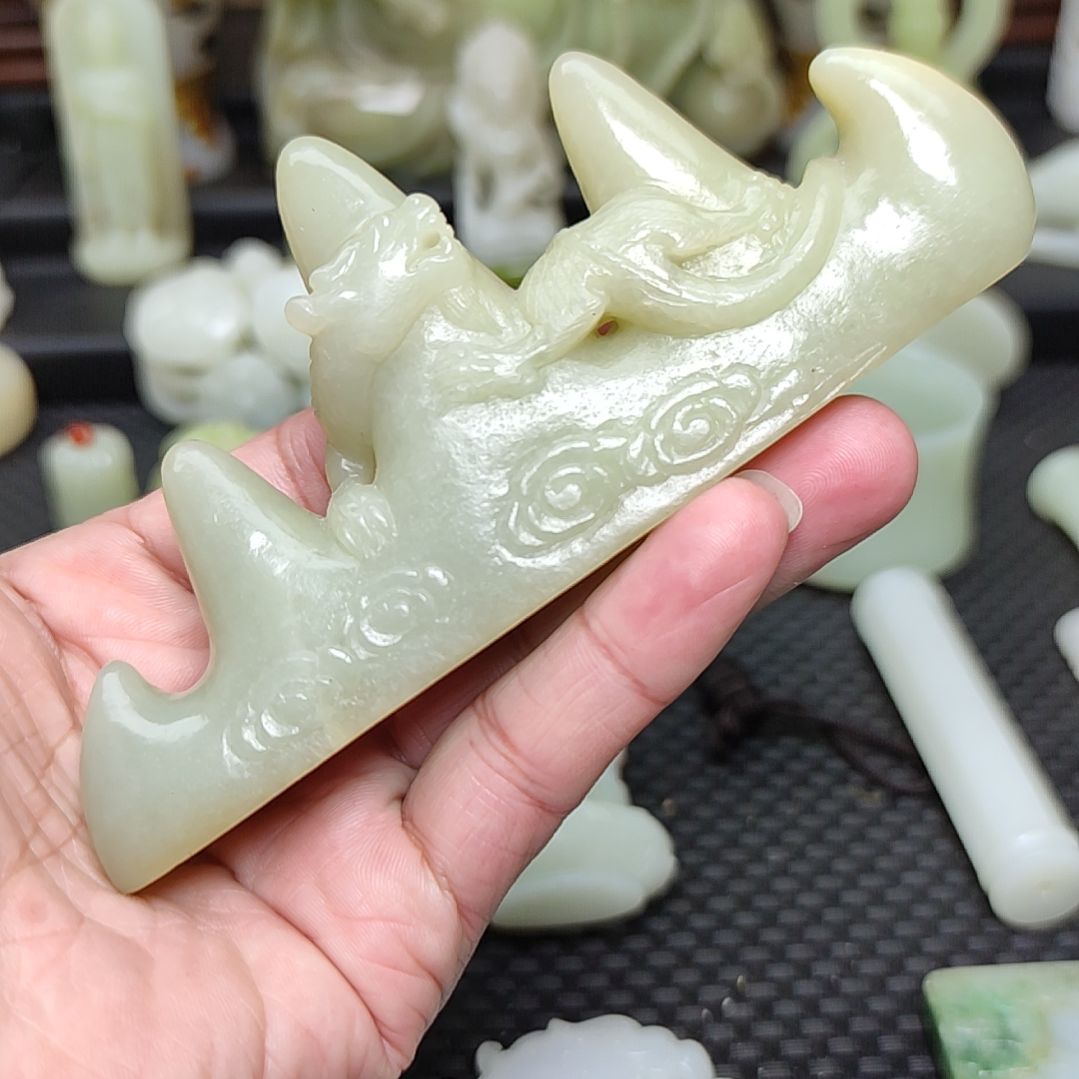 和田玉挂件未镶嵌