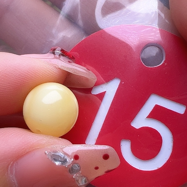 未镶嵌蜜蜡裸石葡**。10mm圆珠