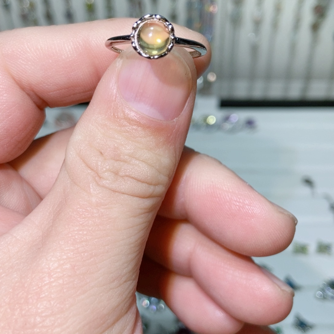 绿水晶戒指银S925镶嵌