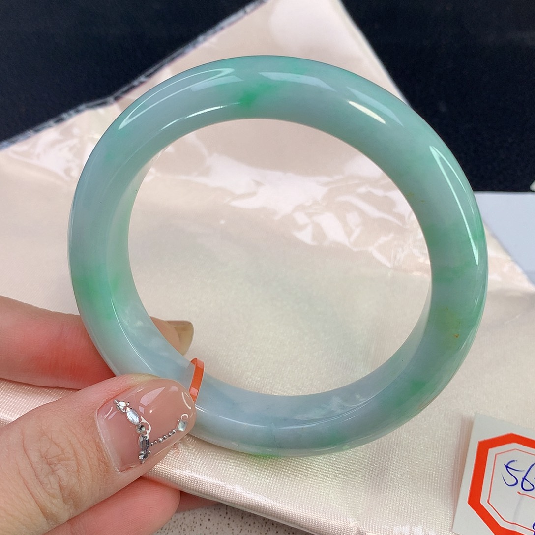 翡翠手镯未镶嵌天然A货翡翠049