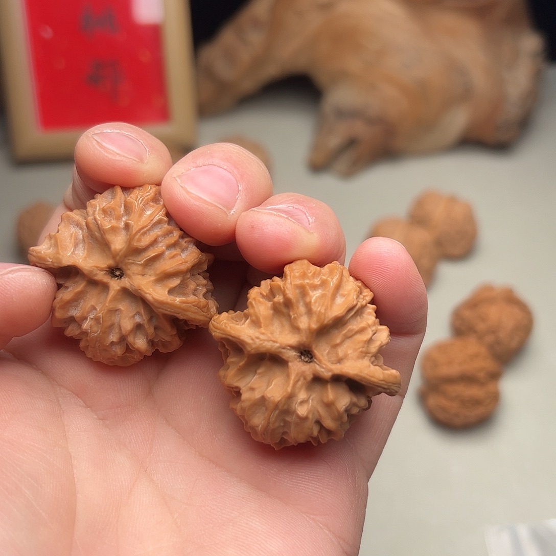 文玩核桃吊坠苹果圆