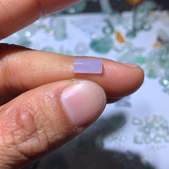 翡翠吊坠(不含链)未镶嵌紫条