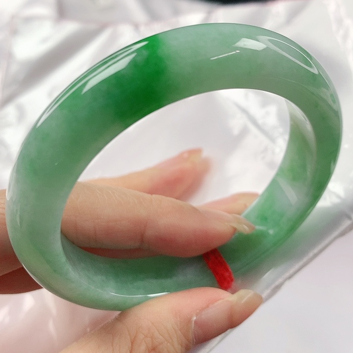 未镶嵌手镯翡翠，894