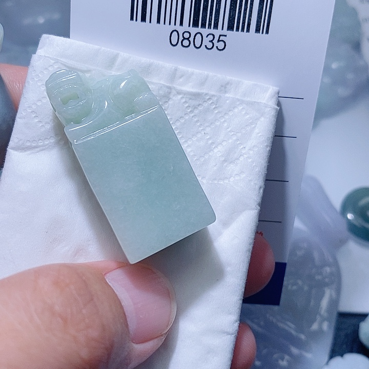 翡翠未镶嵌颈饰天光墟翡翠市场现金代购