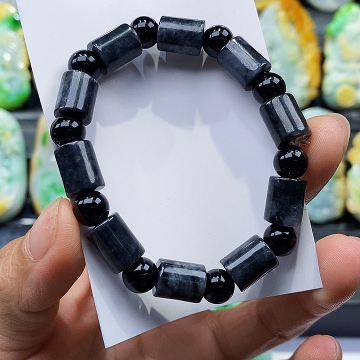 翡翠颈饰未镶嵌翡翠A货一物一证