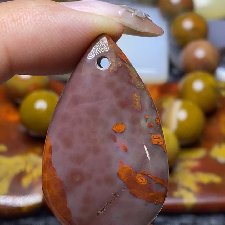 玛瑙/玉髓颈饰未镶嵌