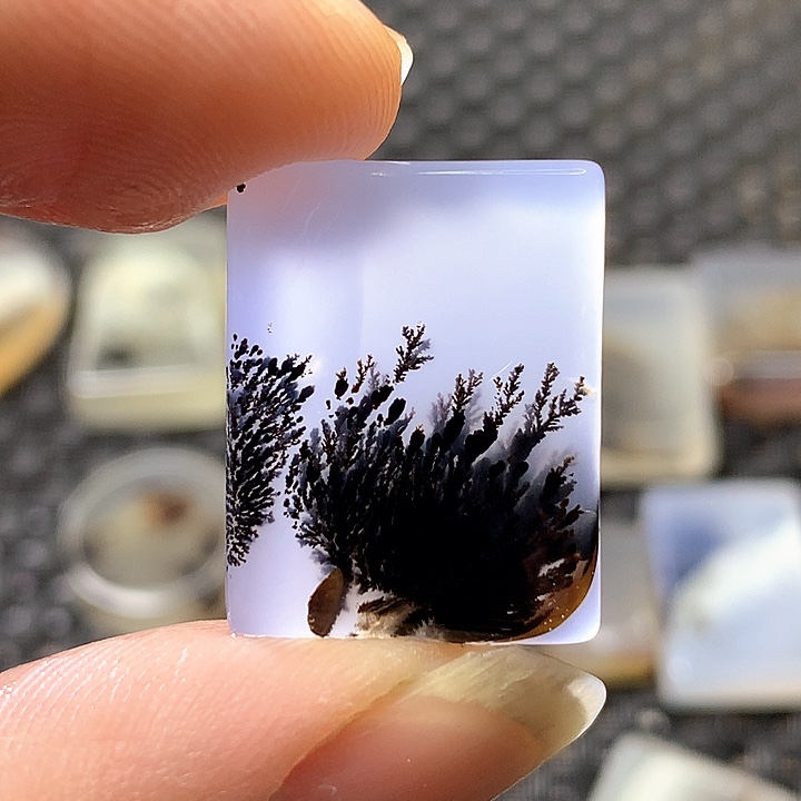 未镶嵌颈饰玛瑙/玉髓