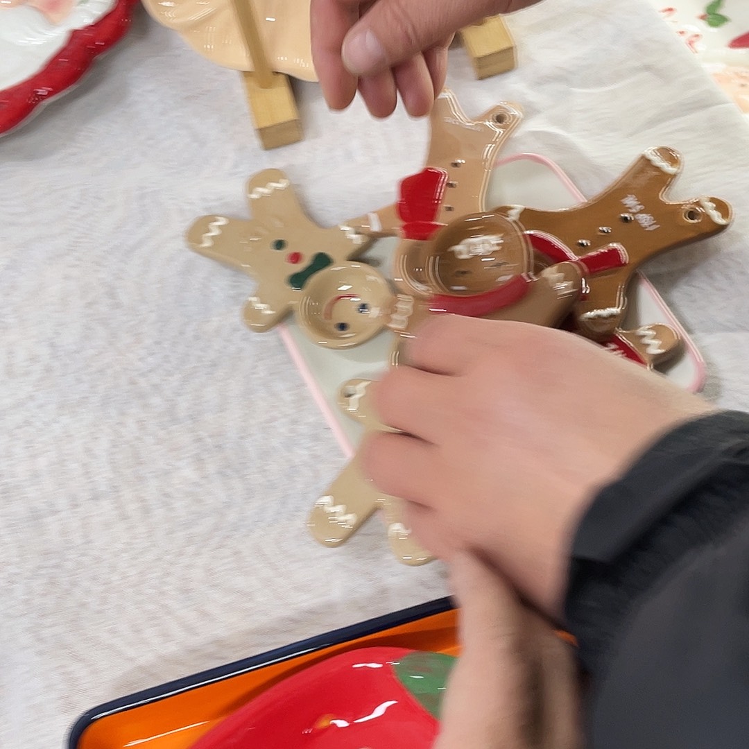 P***欣满25包邮 瑕疵陶瓷不退不换 完美主义者慎拍