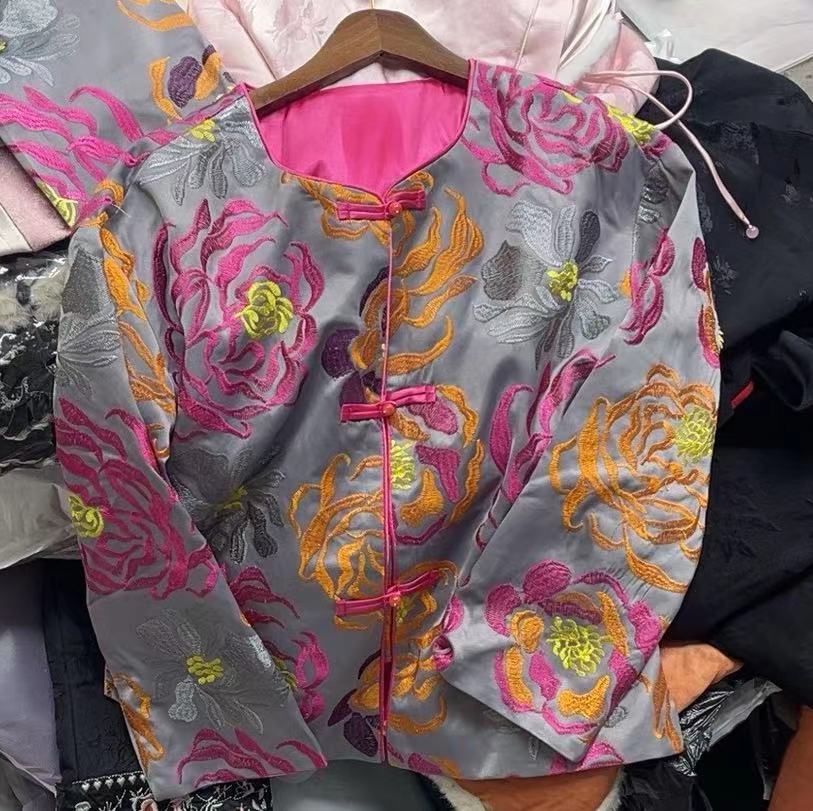 【粉黛佳人】新中式国风气质时尚百搭刺绣圆领秋季外套