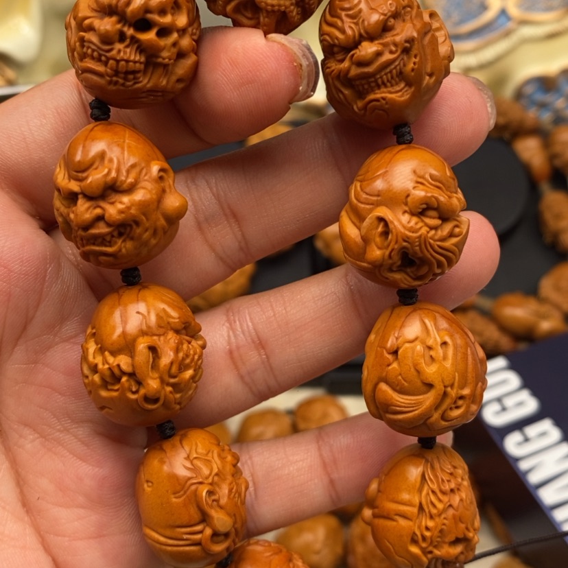 【闪购商品】橄榄核吊坠不****叔橄榄手工雕刻工艺