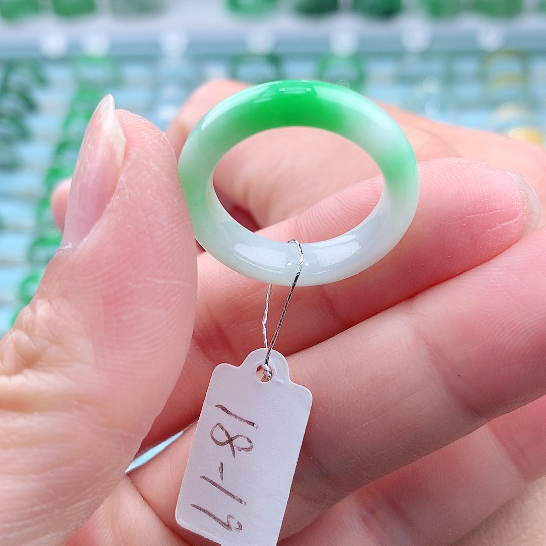 翡翠戒指未镶嵌A货缅甸翡翠