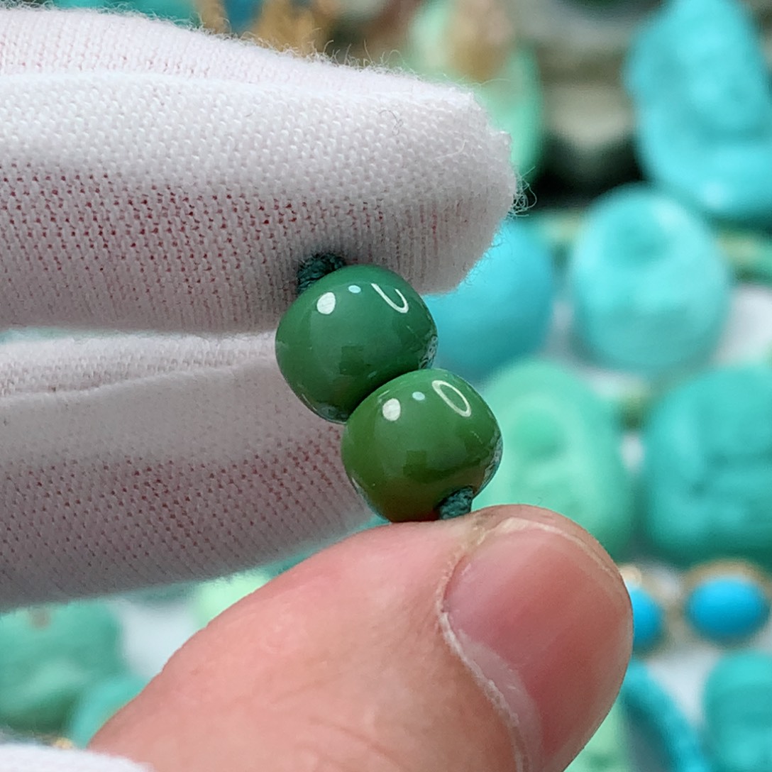 绿松石珠宝奇石未镶嵌8.2mm