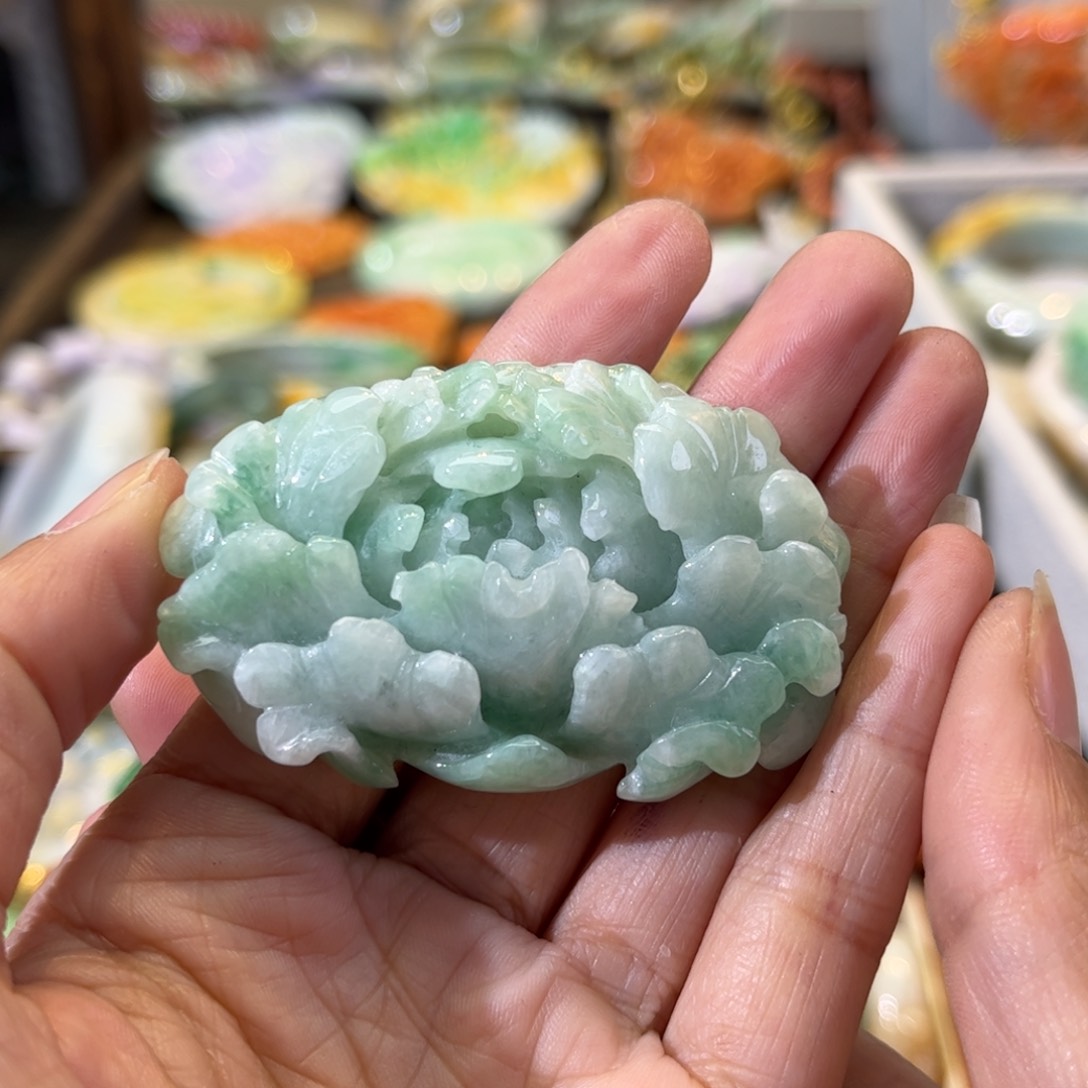 翡翠颈饰未镶嵌待编款