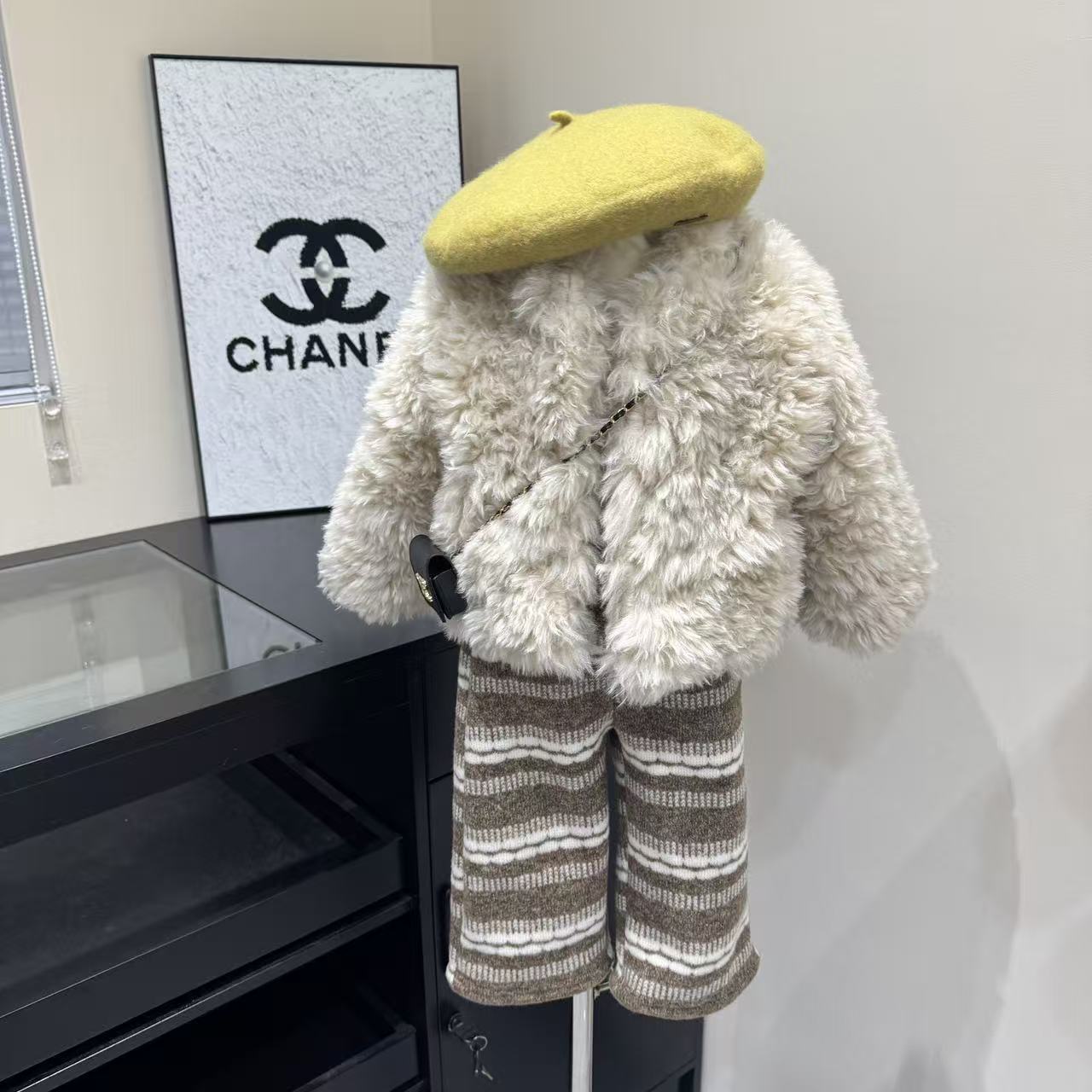 现货~女童新年款系列仿皮草毛毛外套洋气条纹加绒裤D5-258/D5-259