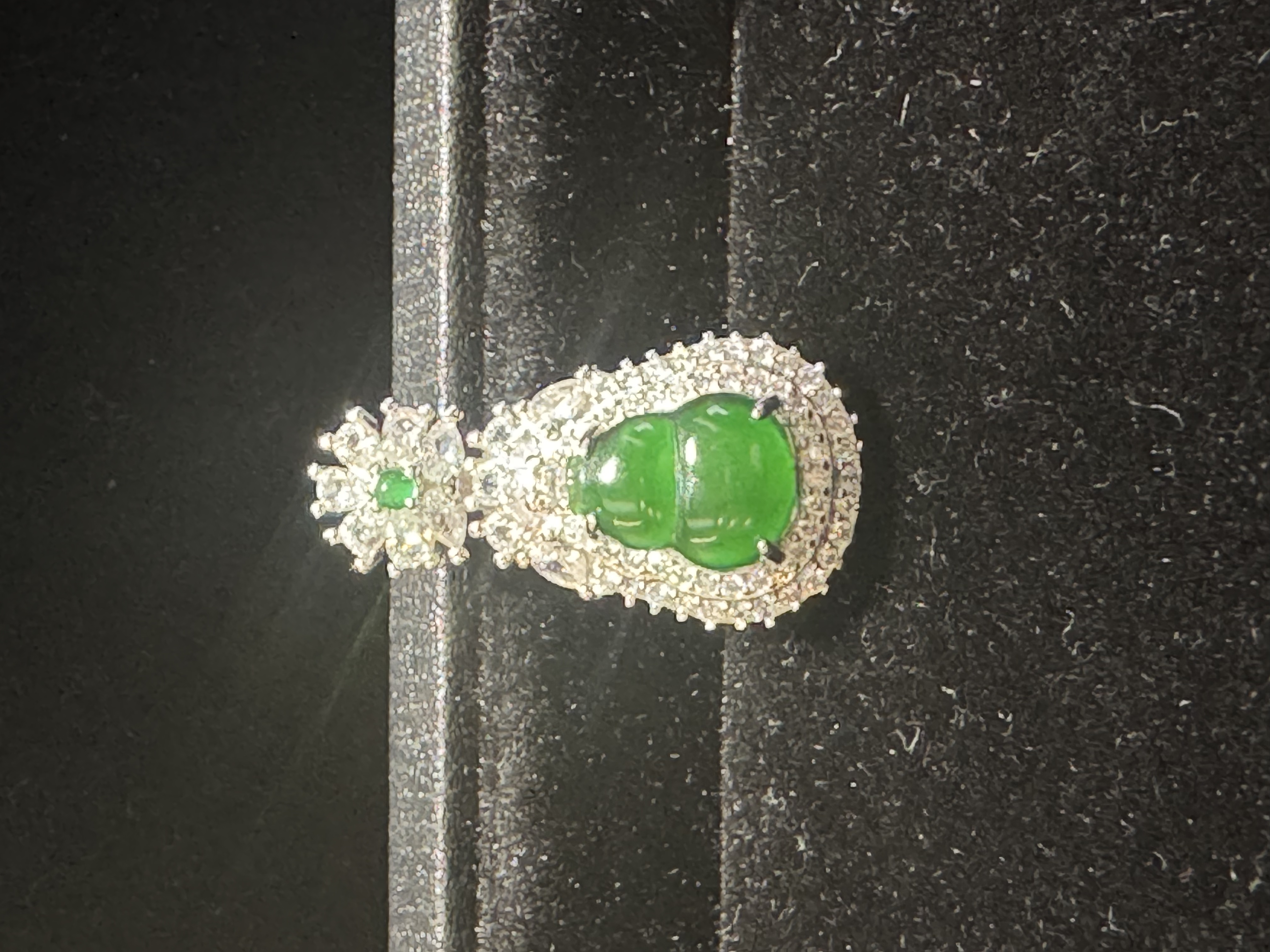 【葫芦】阳绿葫芦吊坠天然A货翡翠