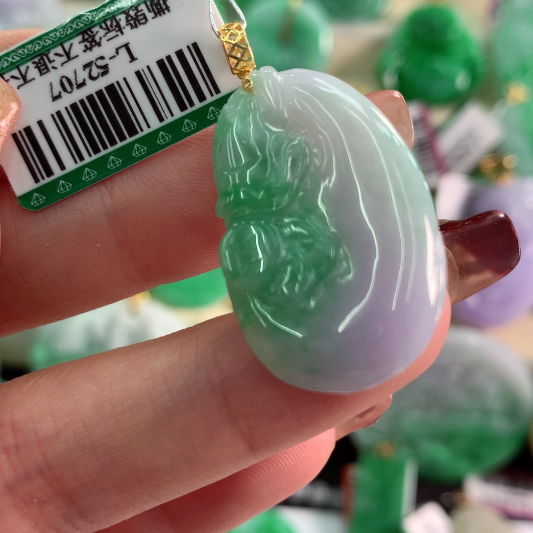 翡翠吊坠(不含链)18K金镶嵌