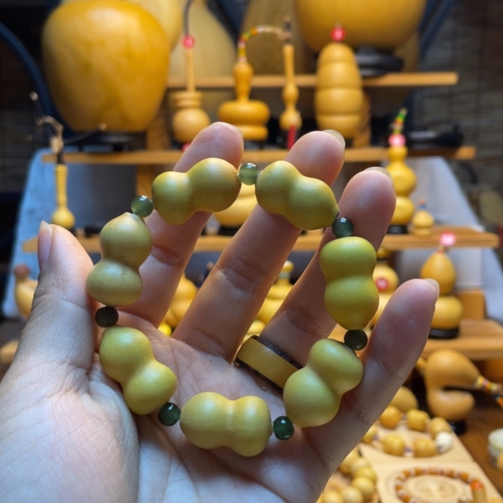 哈***塔天然葫芦自然生长
