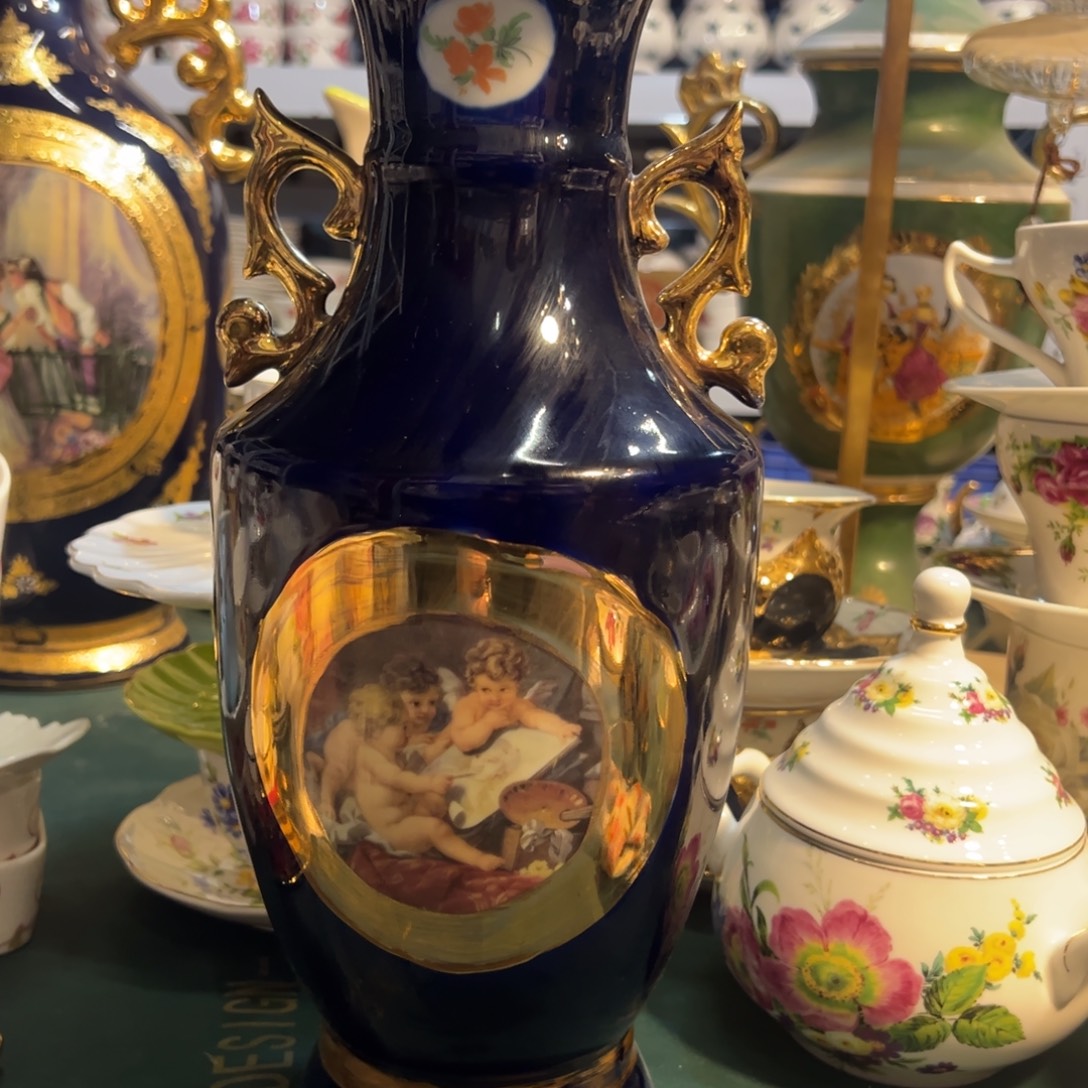 鹿与海陶瓷有限公司