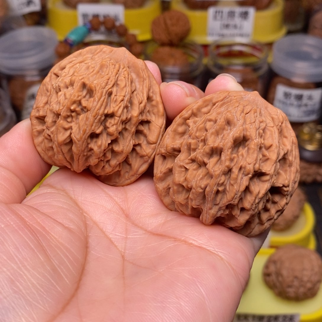 核桃把件虎头44尺寸