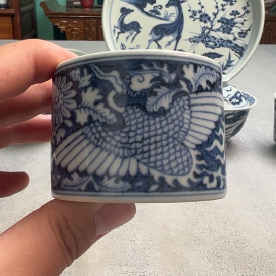 明续幽蓝蓝底凤纹直口杯