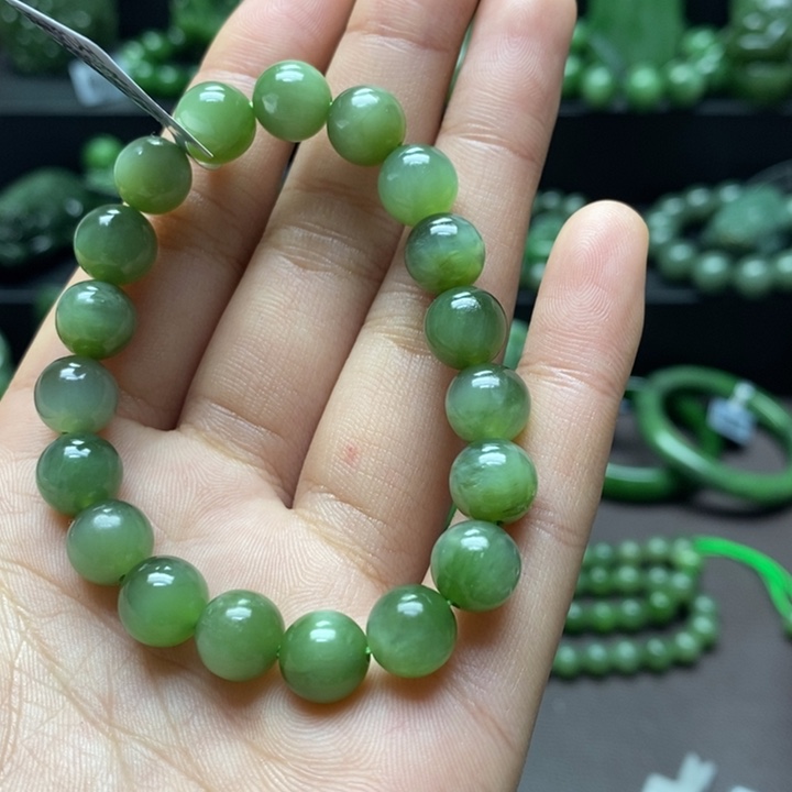 和田玉手串未镶嵌