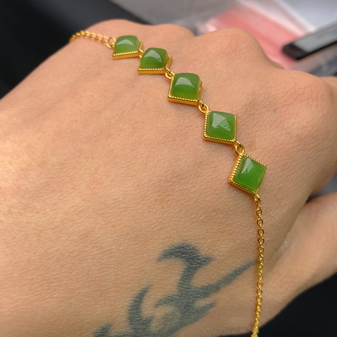 和田玉（碧玉）颈饰银S925镀金镶嵌