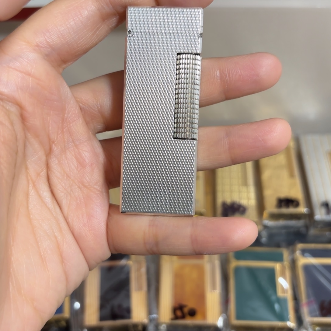 都登卡中古打火机