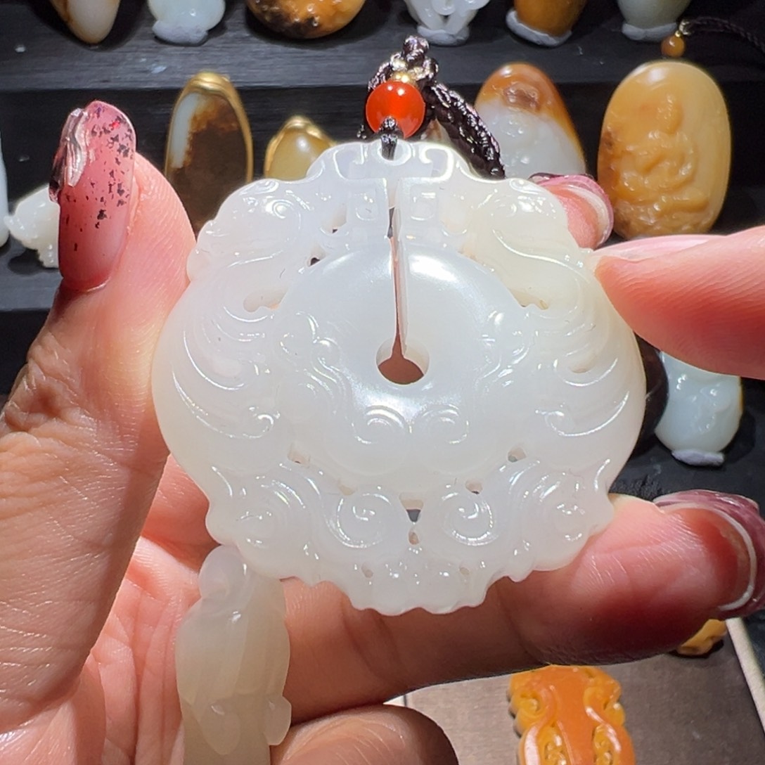 和田玉玉牌未镶嵌