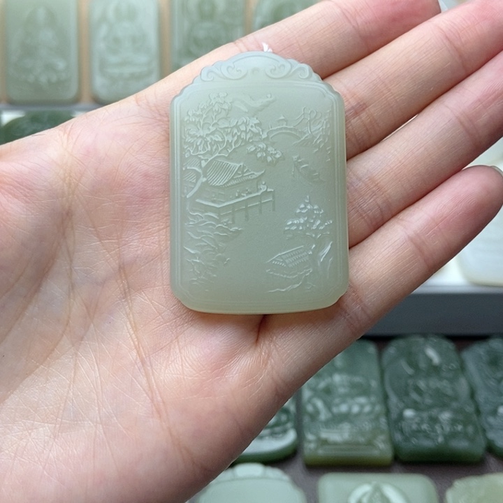 和田玉颈饰未镶嵌