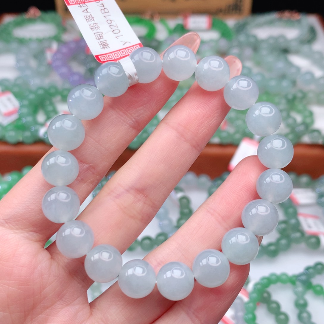 翡翠手链未镶嵌沉*翡翠10mm