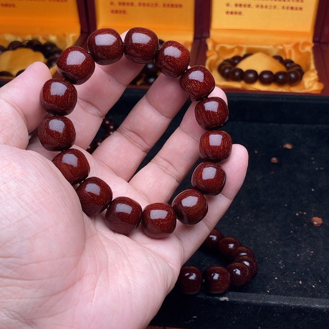 木印尼金星紫檀1.5老邢爆满真金星老料泥料