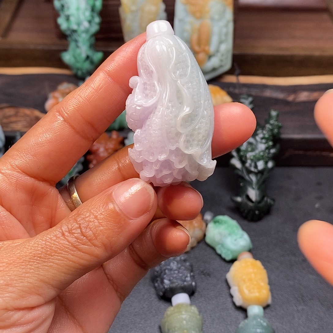 定制翡翠未镶嵌毛货抛光