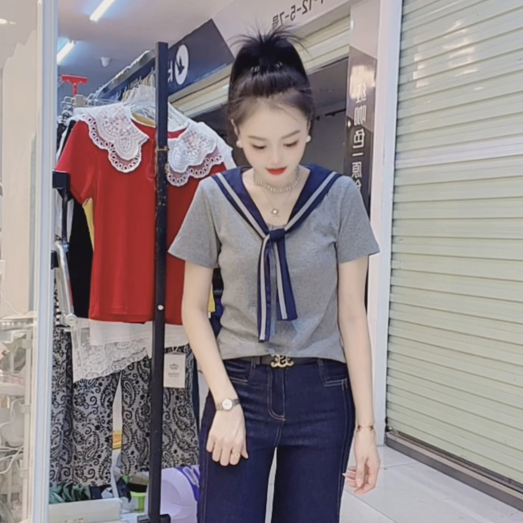 【小玉】新款时尚潮流设计海军领百搭显瘦特色上衣
