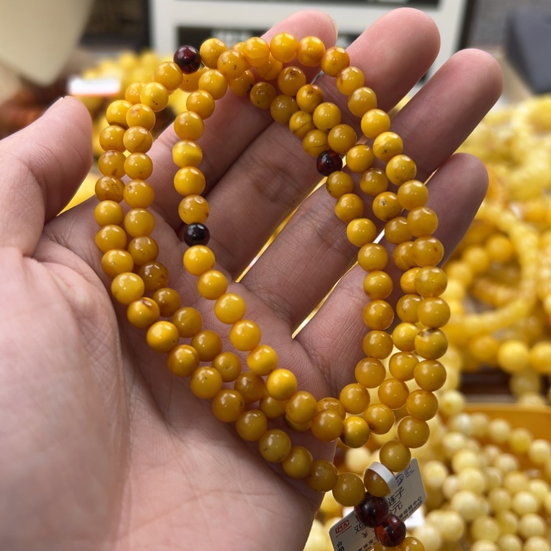 琥珀珠宝奇石未镶嵌