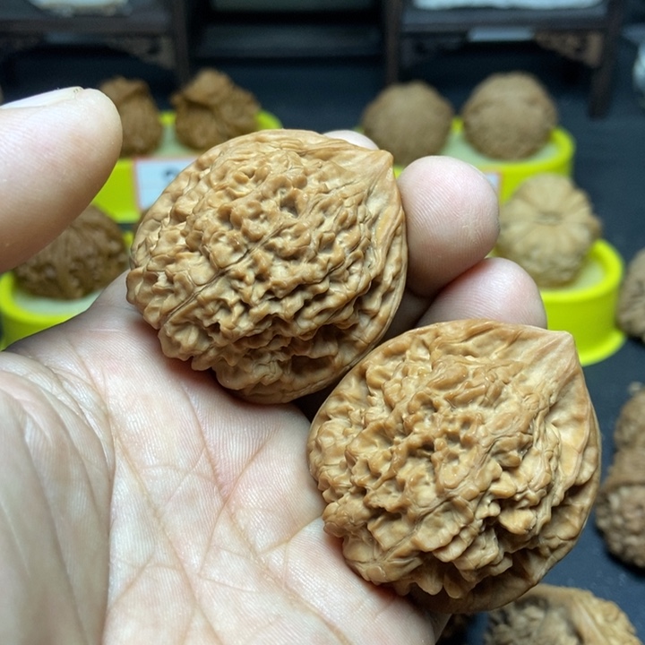 核桃让*麒麟纹大官帽