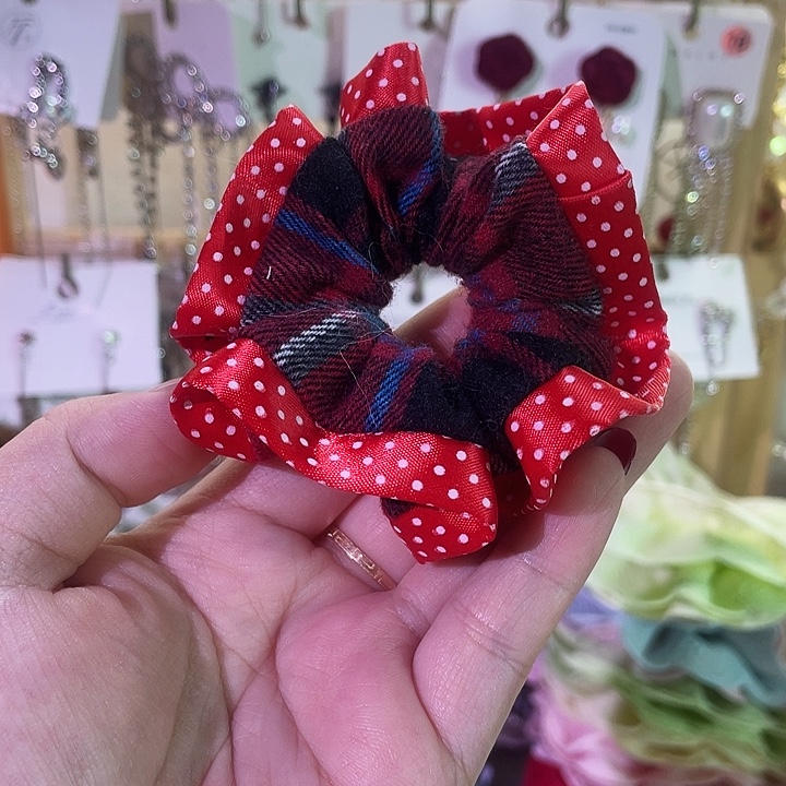 布艺非金属小发圈