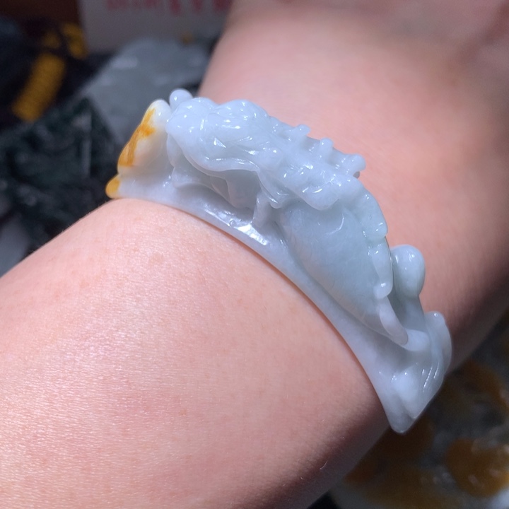 翡翠未镶嵌颈饰保真天然A货翡翠