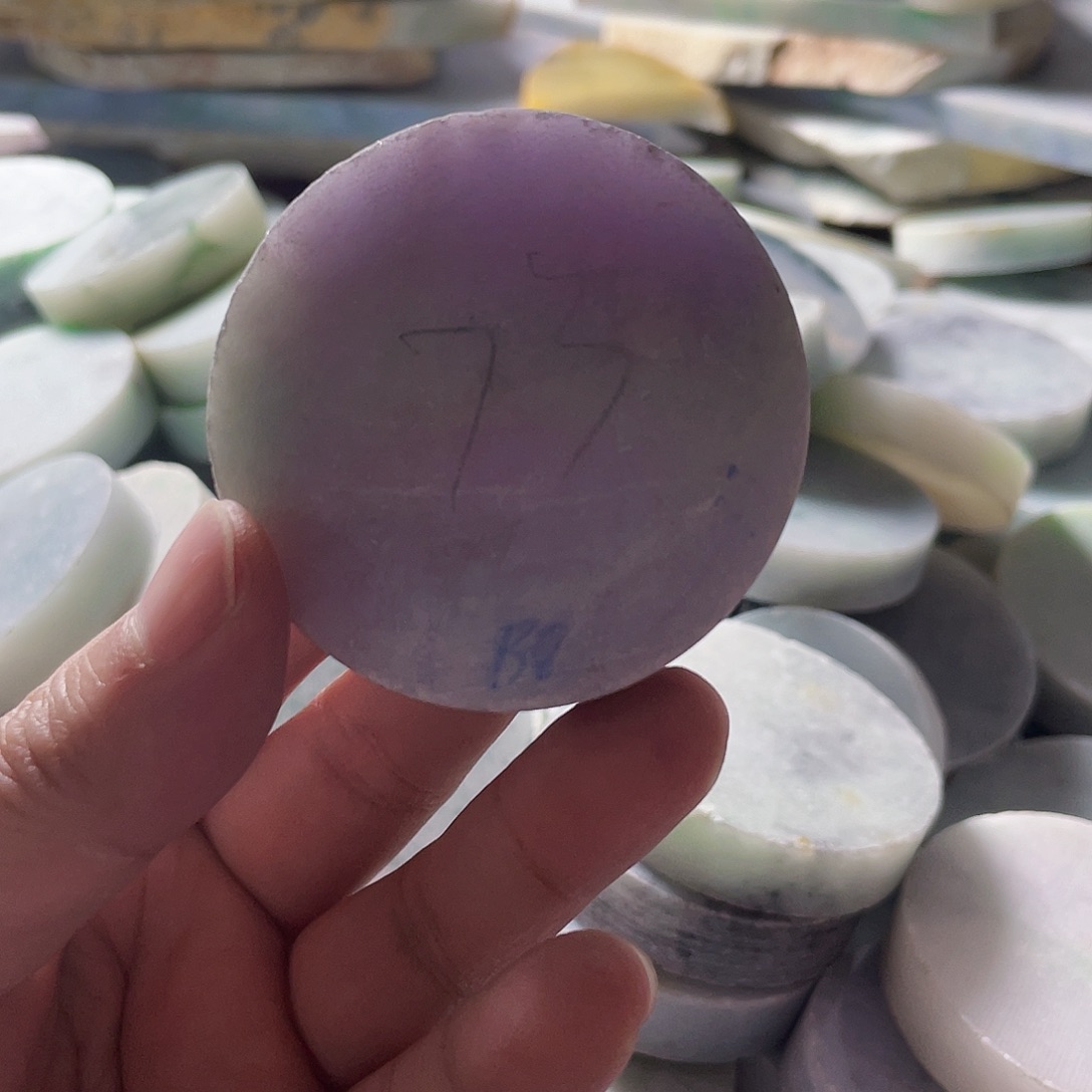 翡翠挂件未镶嵌毛料8