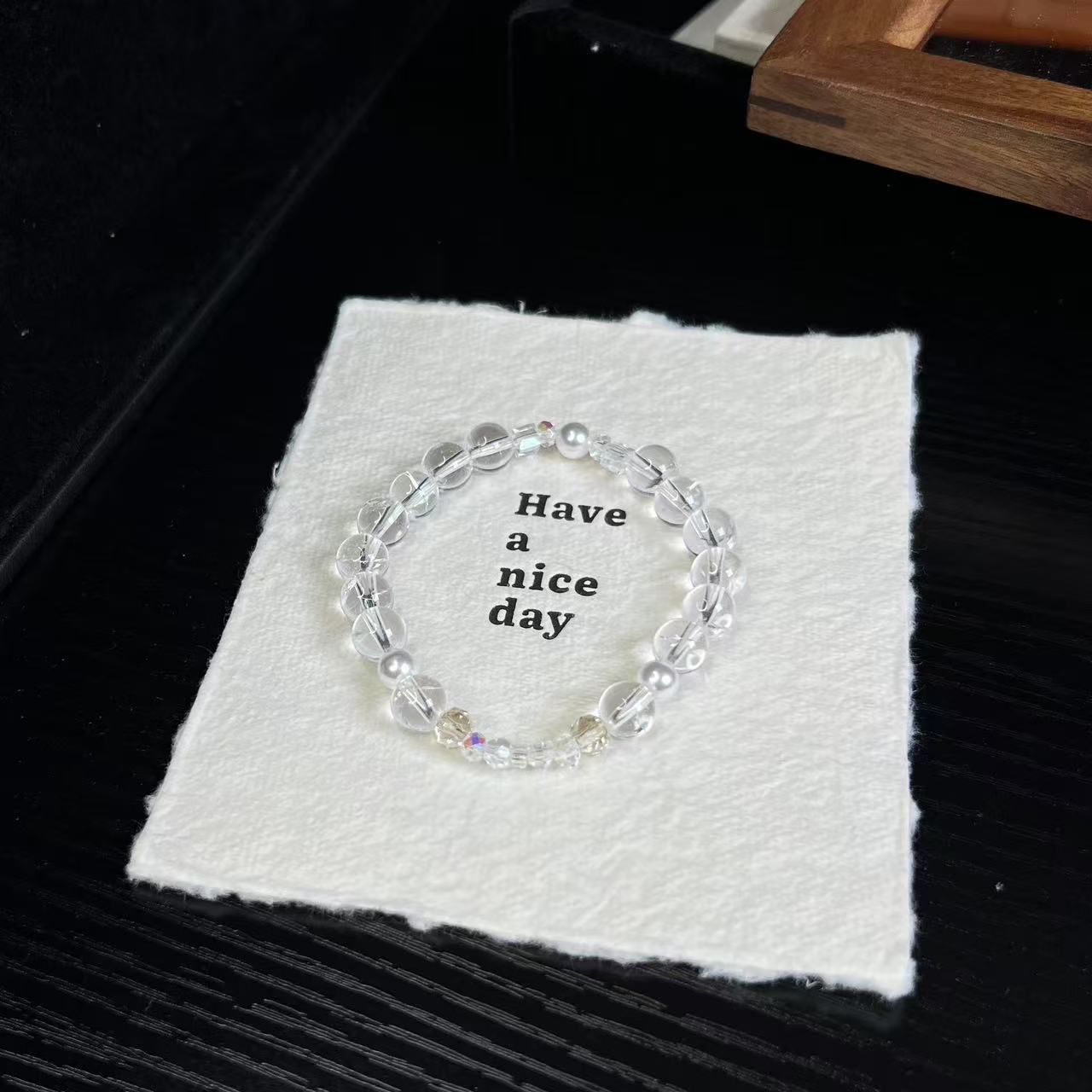 单圈白水搭贝珠施华洛设计款水晶手串 多样性发一【A183】