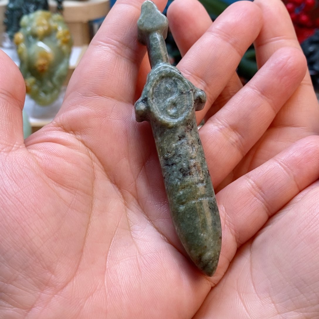 透闪石质玉手把未镶嵌