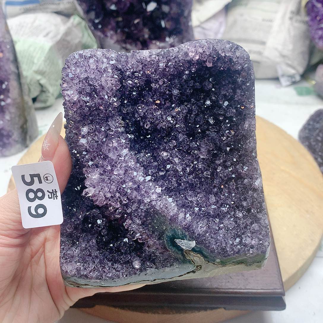 紫晶大型摆件（非配饰）未镶嵌