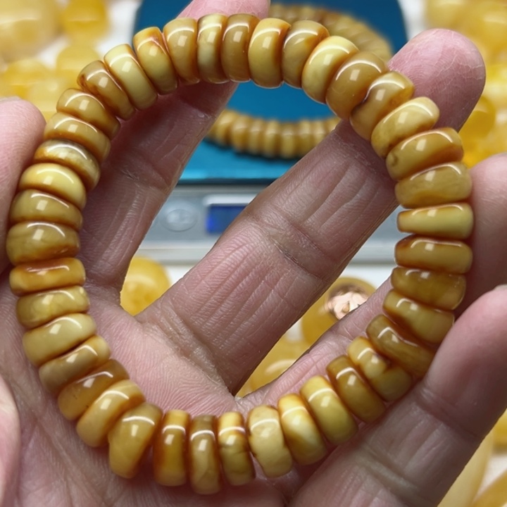 琥珀（矿物珀）手串未镶嵌