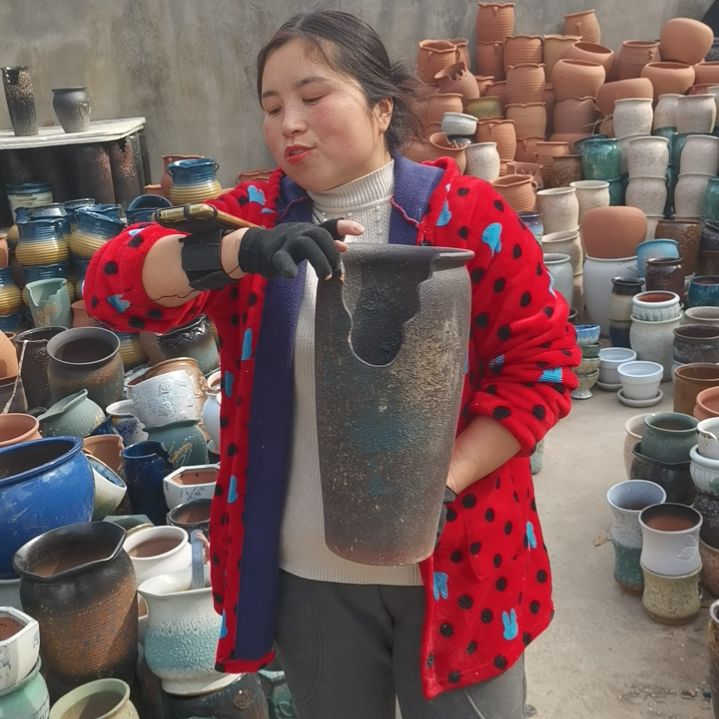 红陶口18高38瑕疵