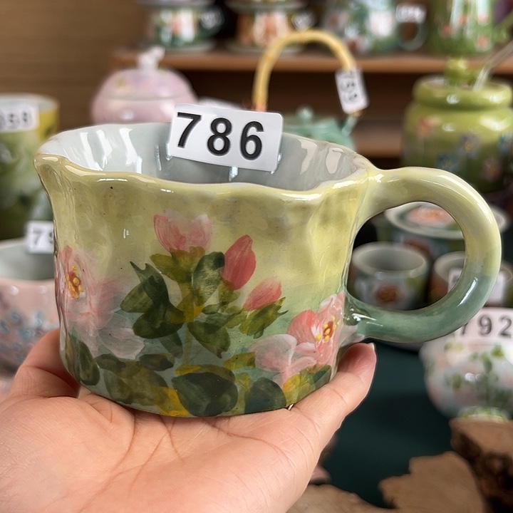 景德镇陶瓷手绘作品786