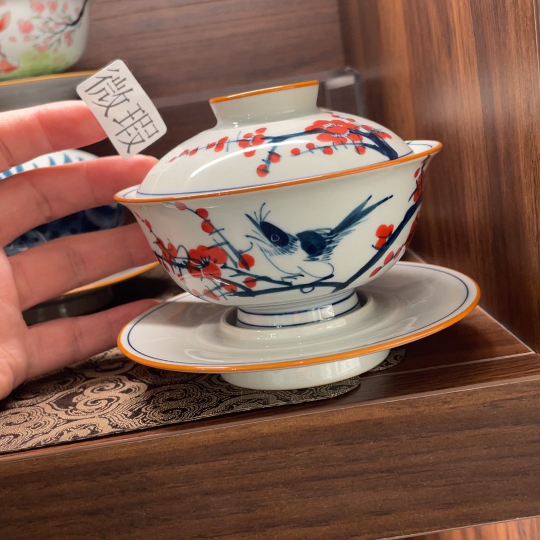 釉下手绘茶具微瑕