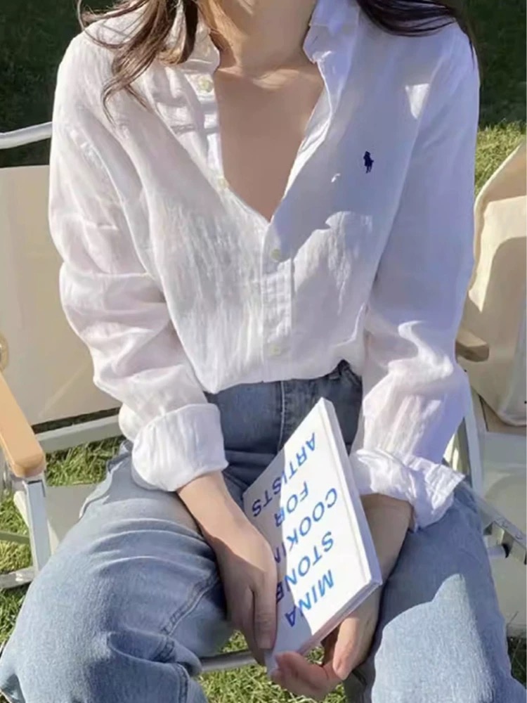 随机上衣一件