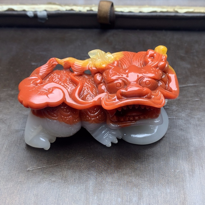 梦***）石英质玉（黄龙玉）未镶嵌吊坠(不含链)