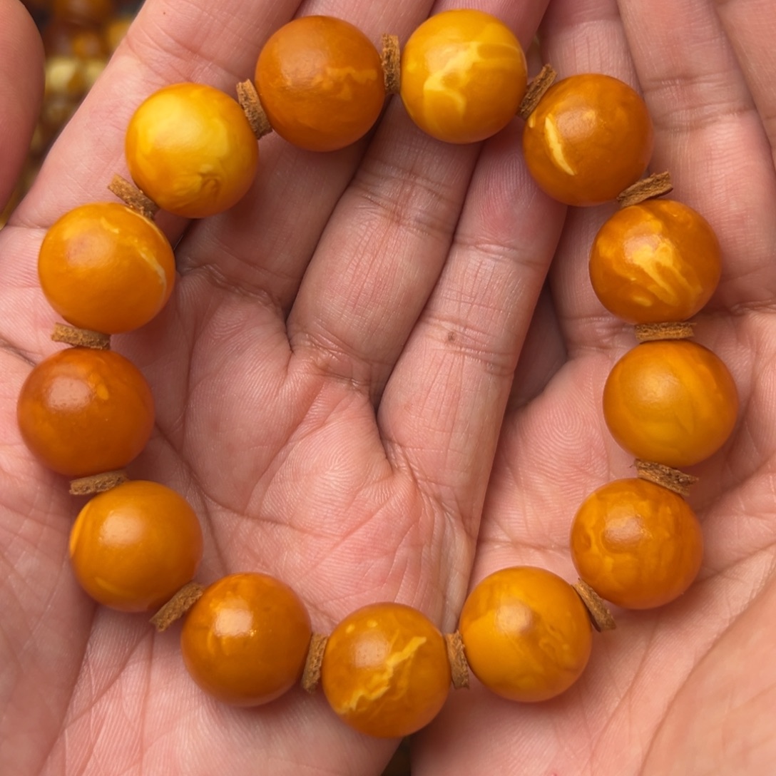 蜜蜡未镶嵌吊坠(不含链)